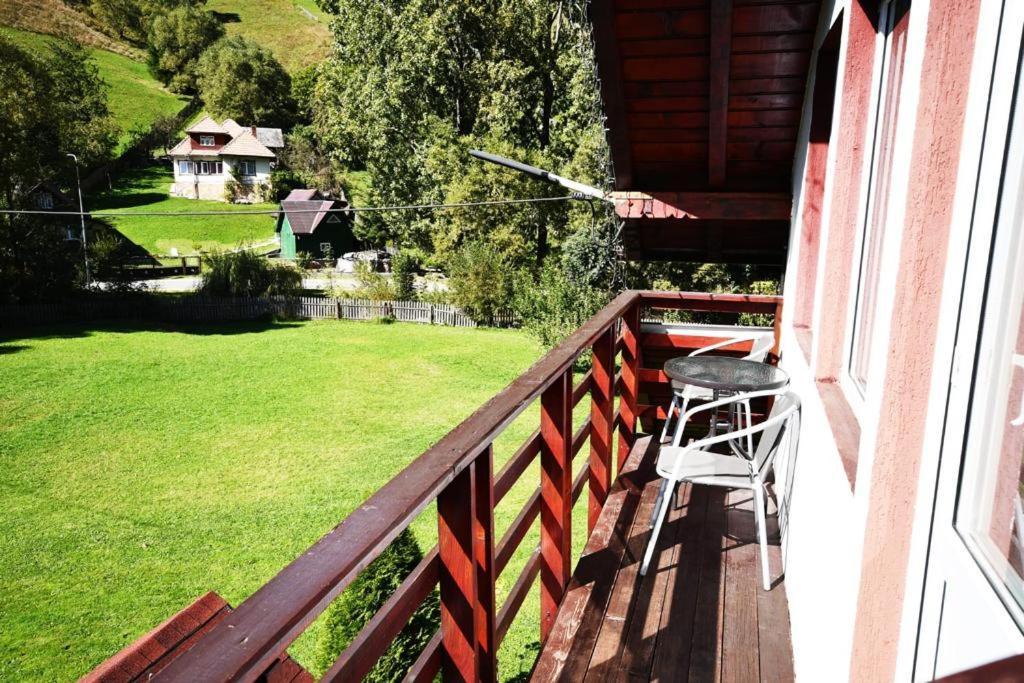 Casa Stefanut Hotel Moeciu De Sus Exterior foto