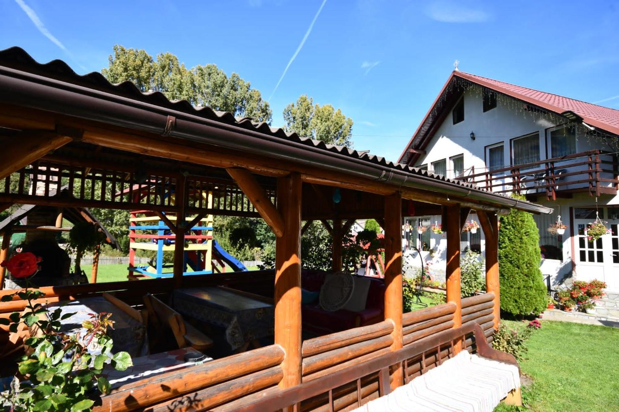 Casa Stefanut Hotel Moeciu De Sus Exterior foto