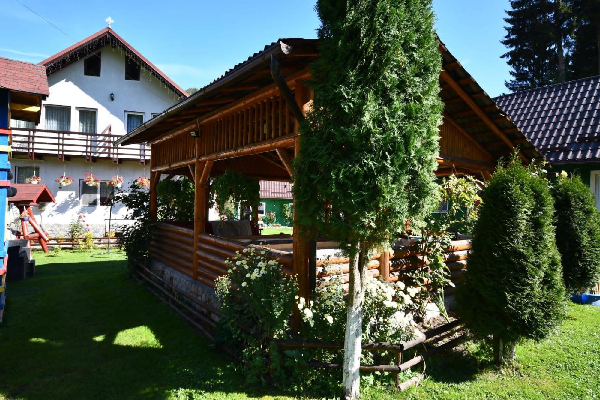 Casa Stefanut Hotel Moeciu De Sus Exterior foto
